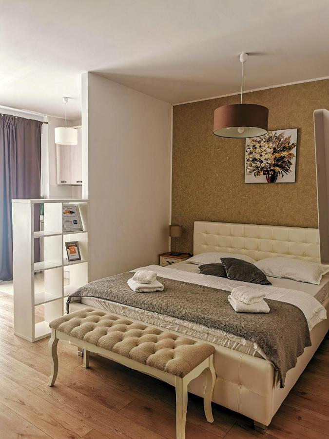 White Cloud Studio Apartament *